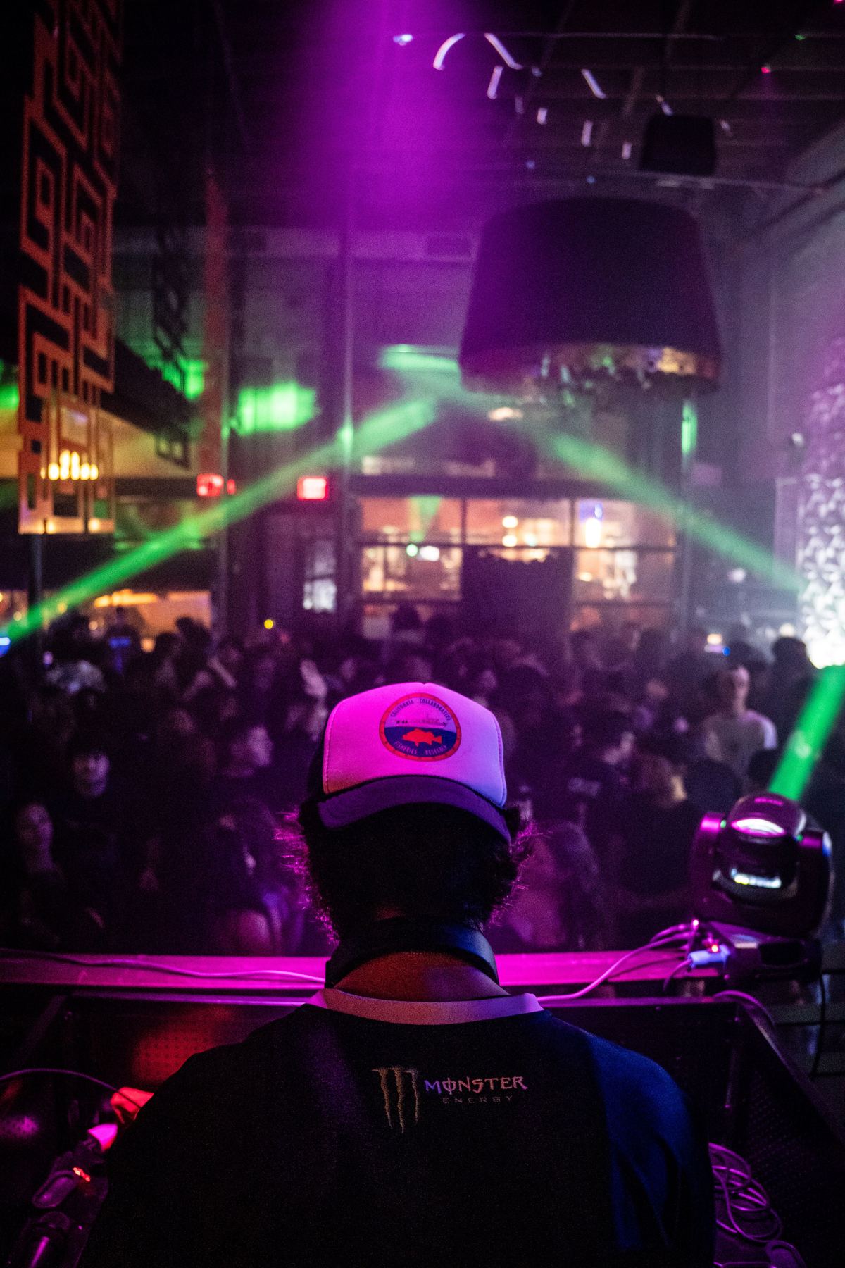 Crowd and DJ at SD Welcome Week in San Diego